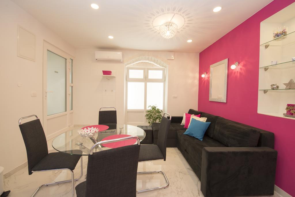 Apartment Dea II สปลิท ภายนอก รูปภาพ